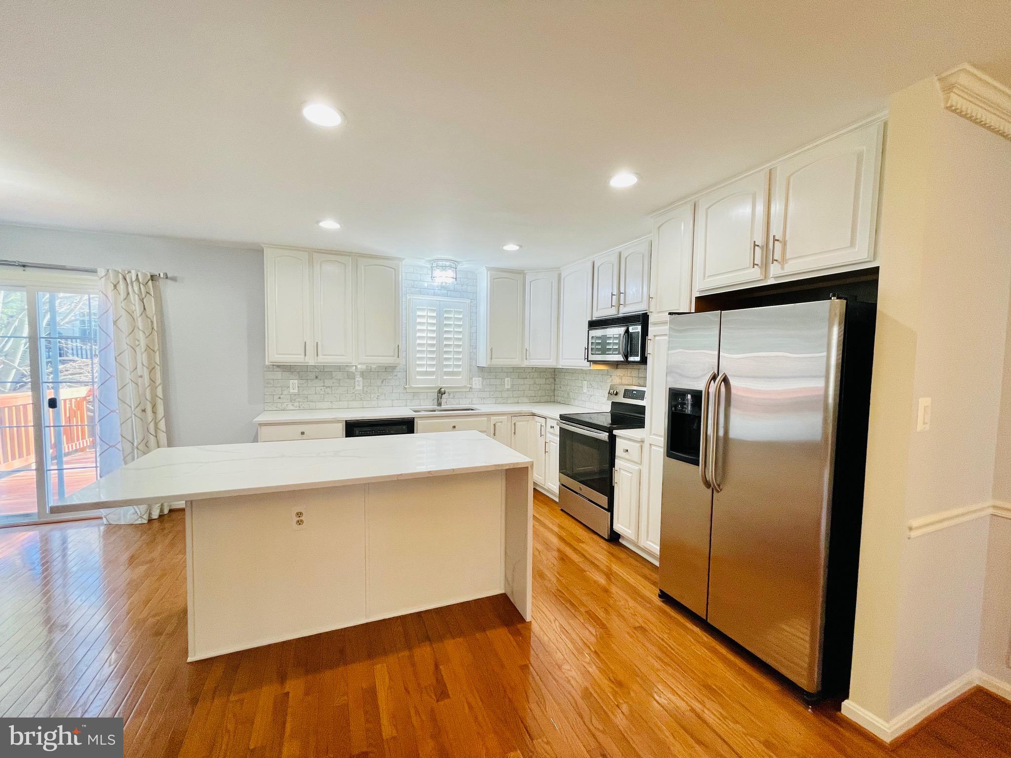 2003 Gallows Tree Court Vienna, VA 22182 - Photo 7 of 21