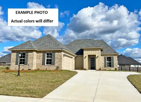 $320,974 | 257 Woodcrest Drive, Stonewall, LA 71078