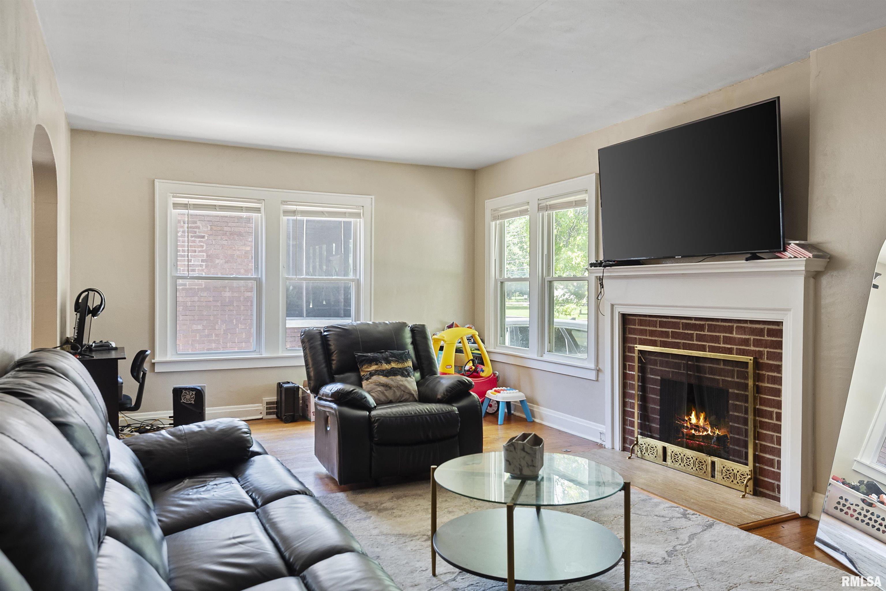 1608 West Washington Street Springfield, IL 62702 - Photo 5 of 23