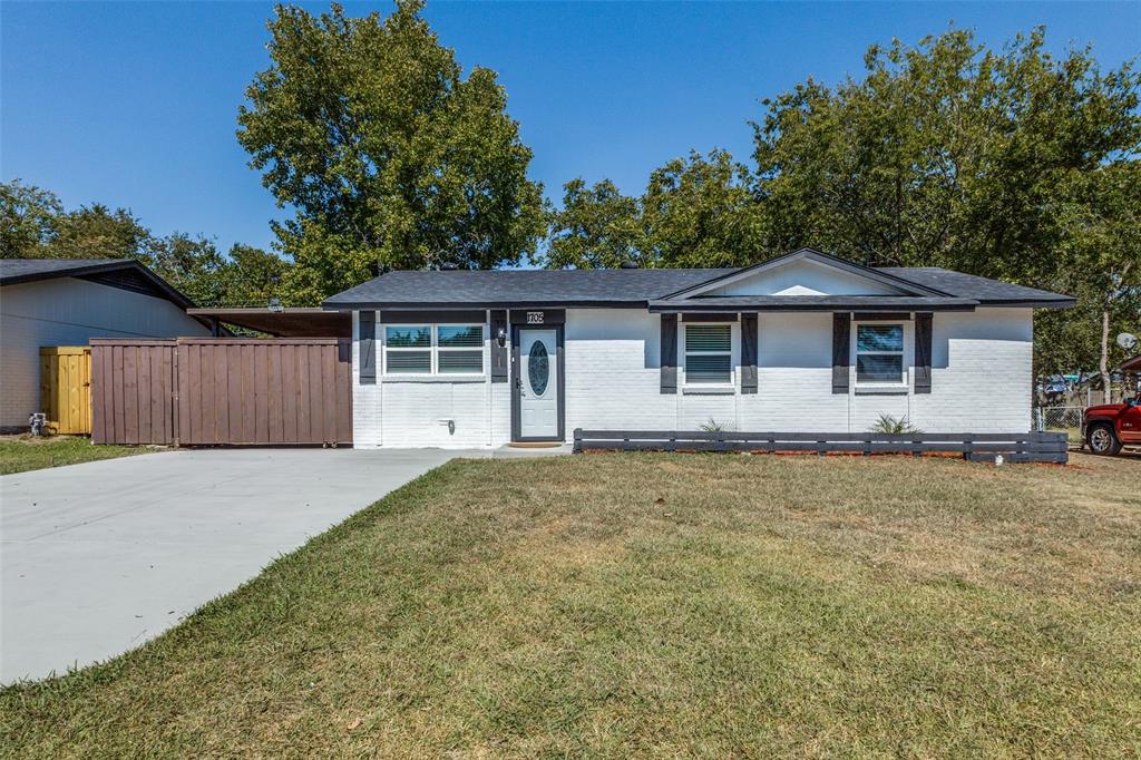 1705 Magnolia Drive Mesquite, TX 75149 - Photo 2 of 24 front view of a house with a yard
