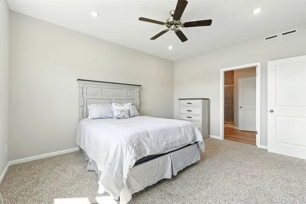 $3,000 | 1070 Pleasant Hill Place, Fort Wayne, IN 46818