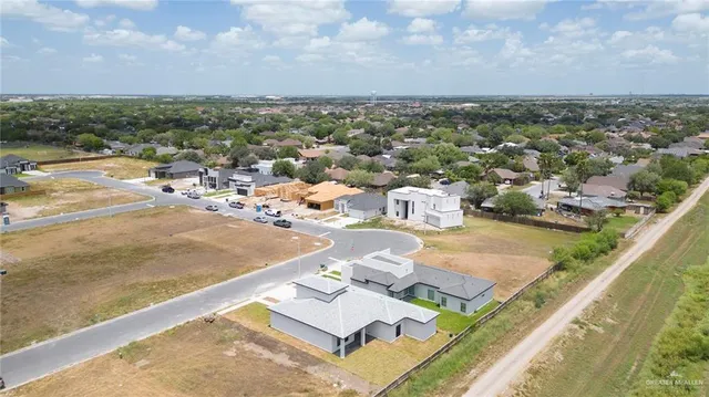 $315,000 | 401 North 32nd Street, Hidalgo, TX 78557