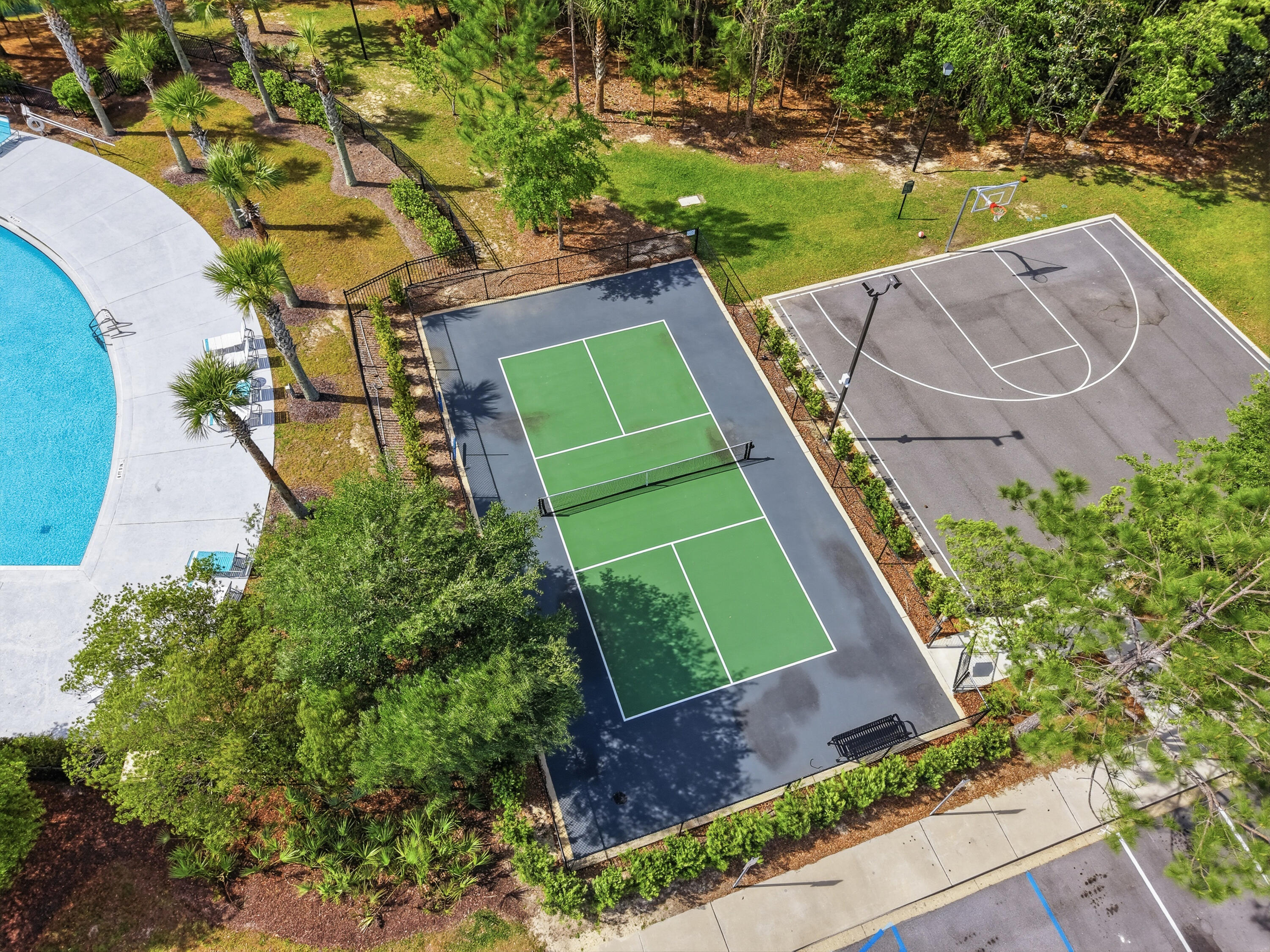 246 North Sand Palm Road Freeport, FL 32439 - Photo 36 of 42 an aerial view of a house