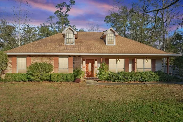 $300,000 | 304 Koel Court, Slidell, LA 70461