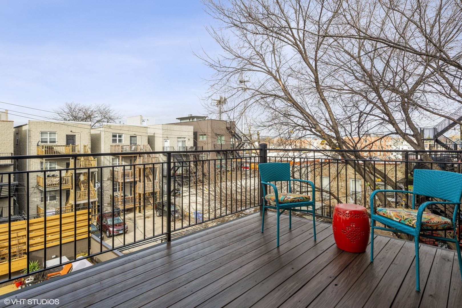 1532 North Artesian Avenue, Unit 3 Chicago, IL 60622 - Photo 15 of 25 a view of a chairs on the roof deck