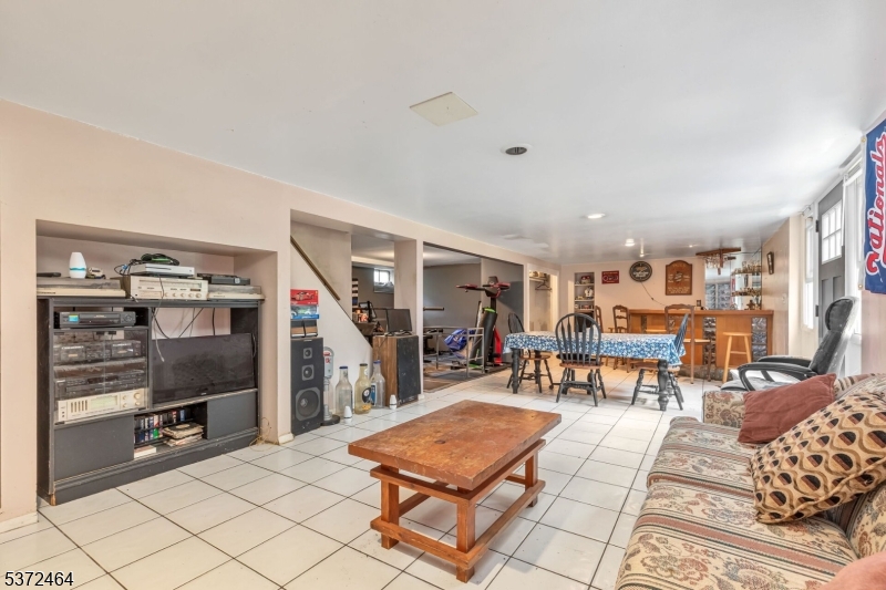 185 Milltown Road Bridgewater, NJ 08807 - Photo 18 of 33