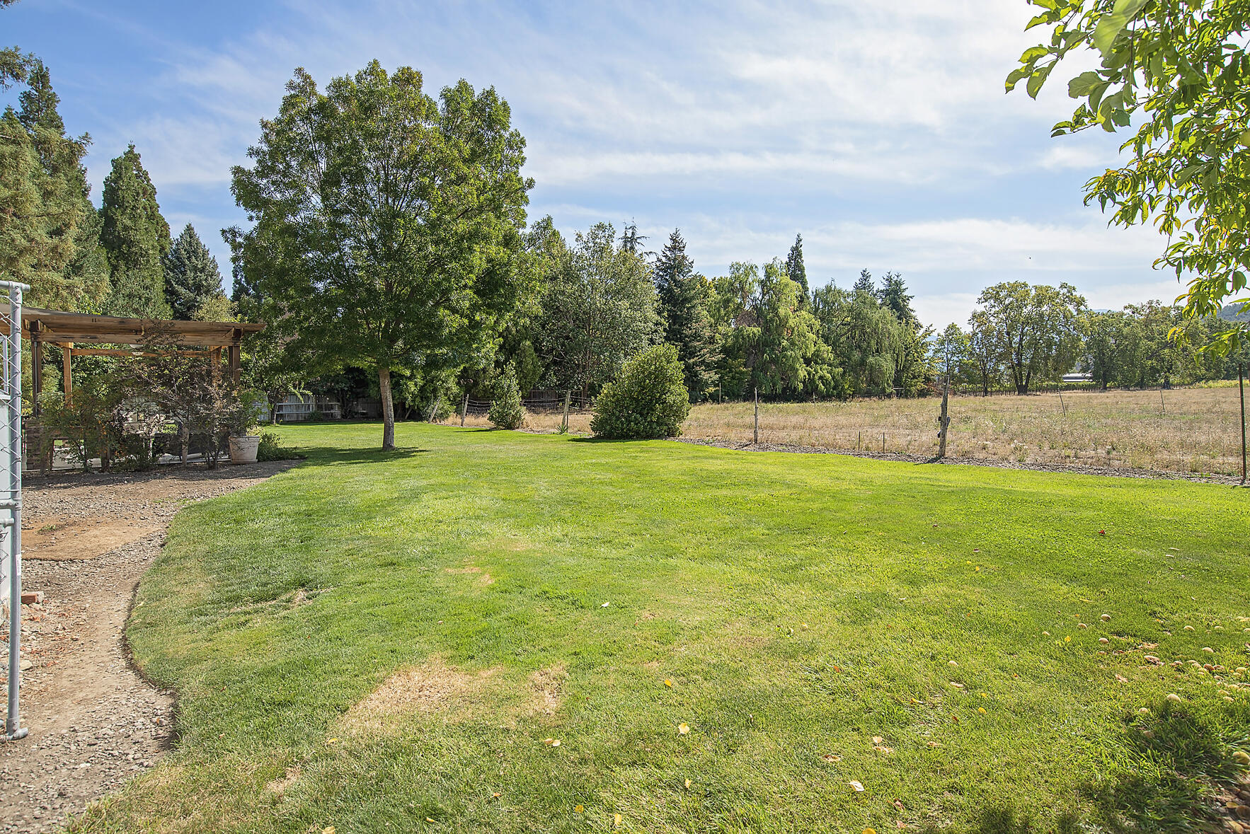 1763 Camp Baker Road Medford, OR 97501 - Photo 28 of 34 Located between Wisteria gardens and Pheasant Field Farms. Stoney Brook winery is in the back