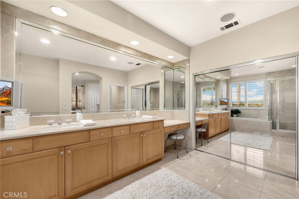 2474 Tuscany Way Fullerton, CA 92835 - Photo 14 of 30