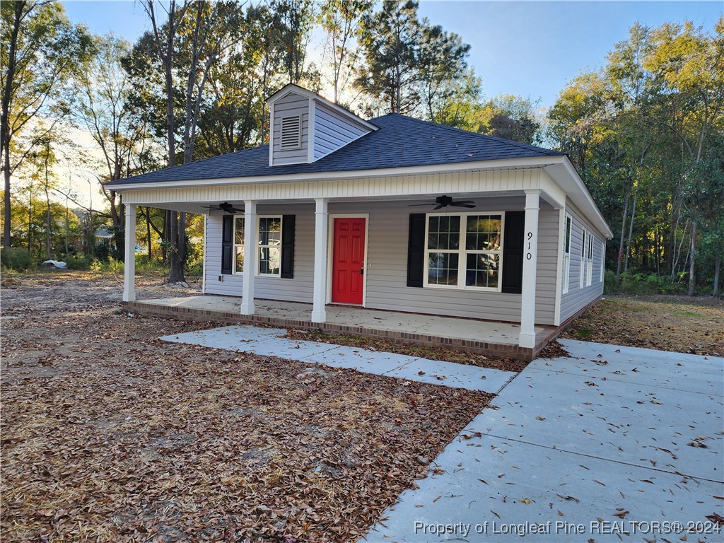 910 West Street Smithfield, NC 27577 - Photo 4 of 47