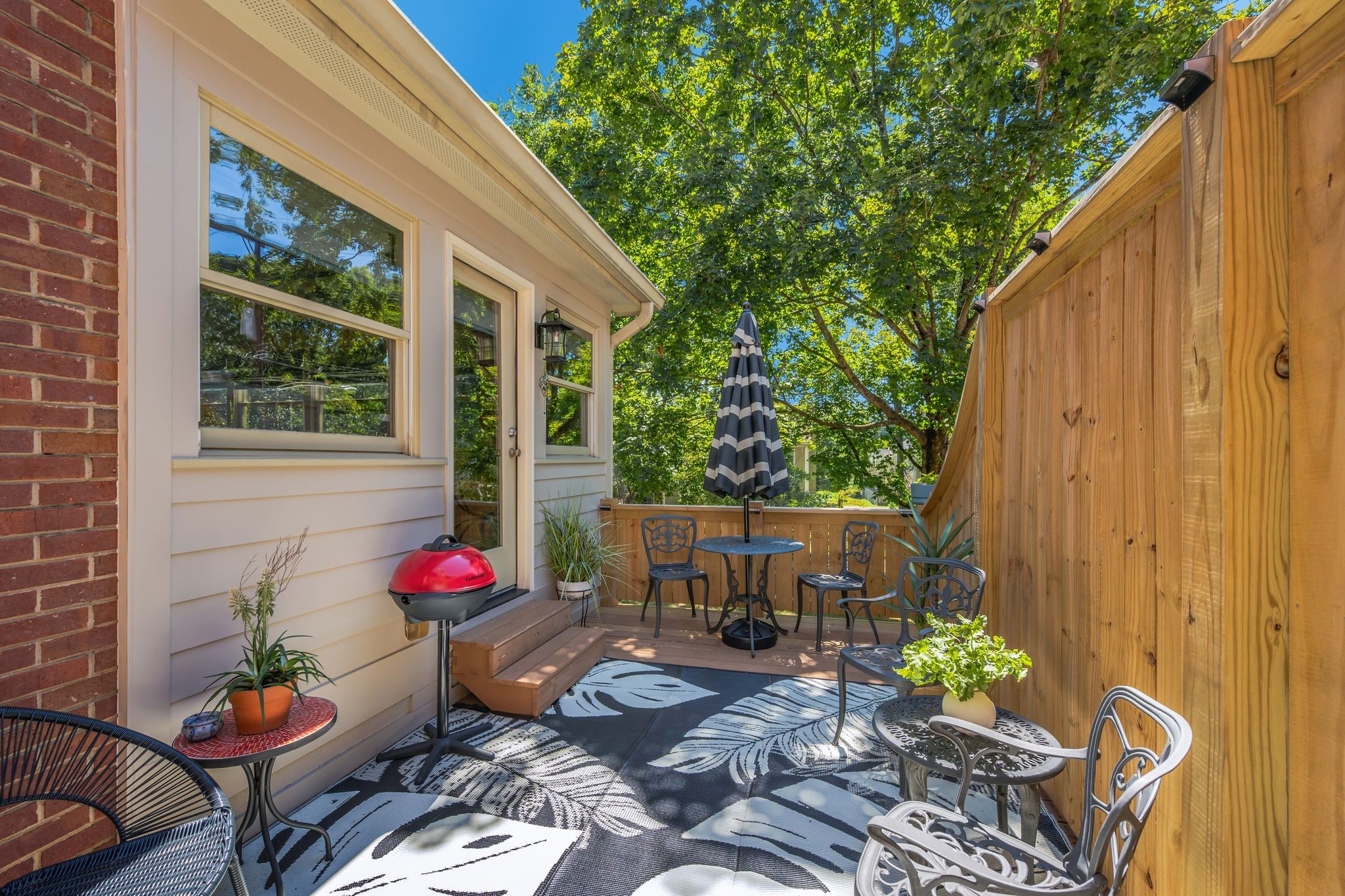 620 Estes Road Nashville, TN 37215 - Photo 22 of 40 a view of porch with seating space