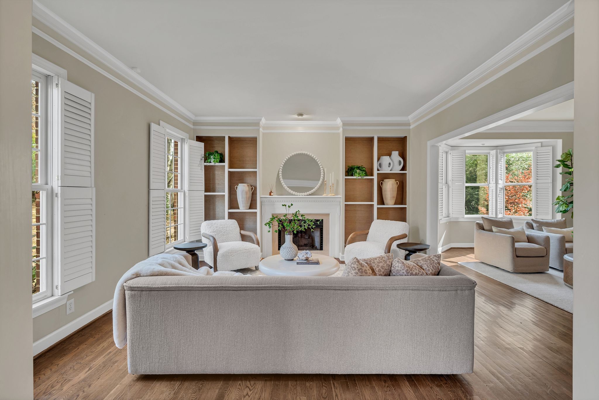 620 Estes Road Nashville, TN 37215 - Photo 7 of 40 a living room with furniture and a large window