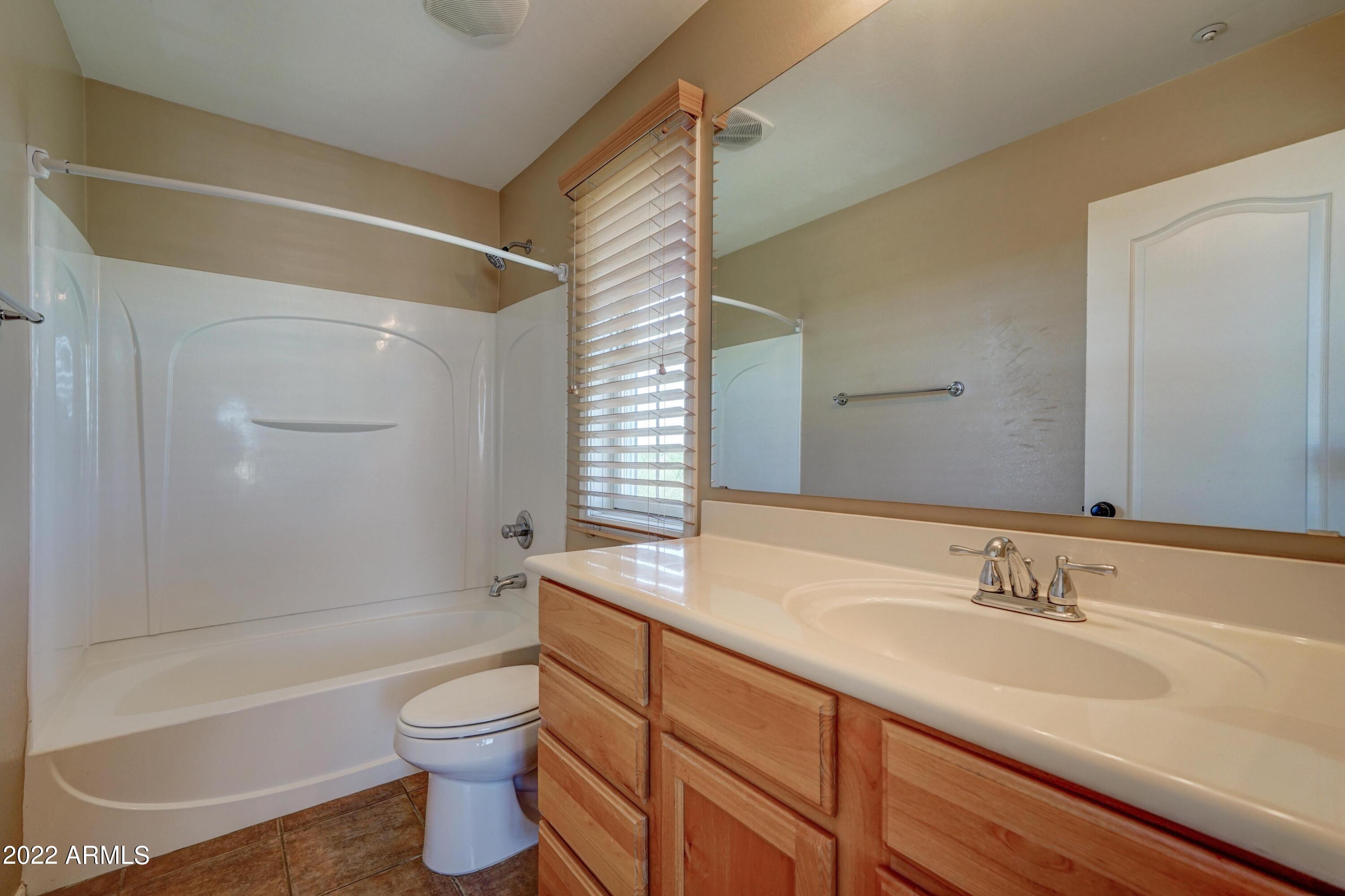 2618 South Key Biscayne Drive Gilbert, AZ 85295 - Photo 14 of 39 Master Bathroom