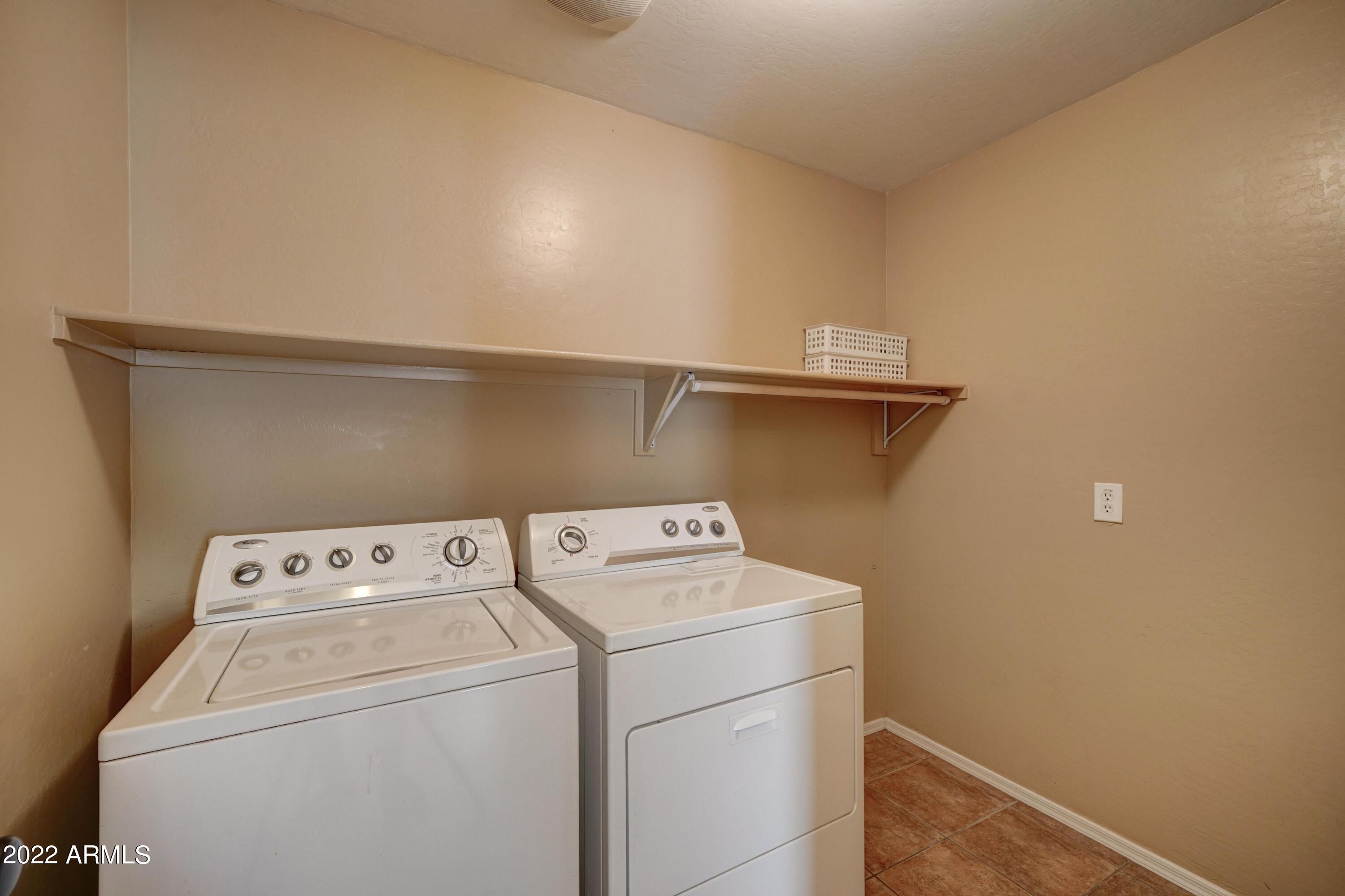 2618 South Key Biscayne Drive Gilbert, AZ 85295 - Photo 20 of 39 Laundry Room