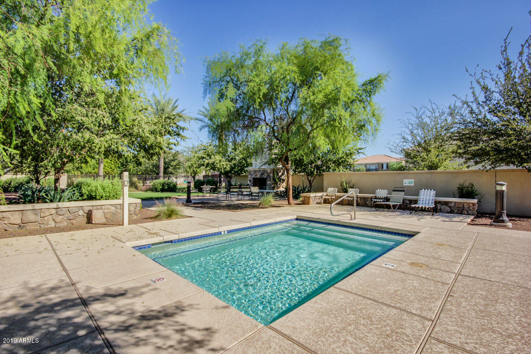 2618 South Key Biscayne Drive Gilbert, AZ 85295 - Photo 25 of 39 Community