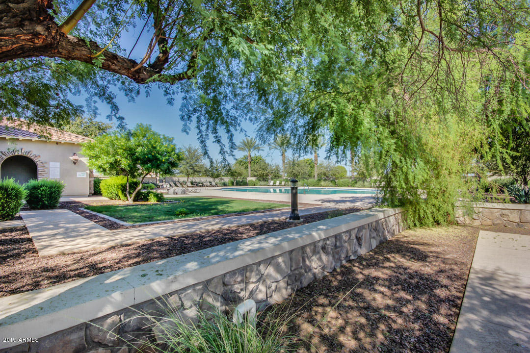 2618 South Key Biscayne Drive Gilbert, AZ 85295 - Photo 26 of 39 Community