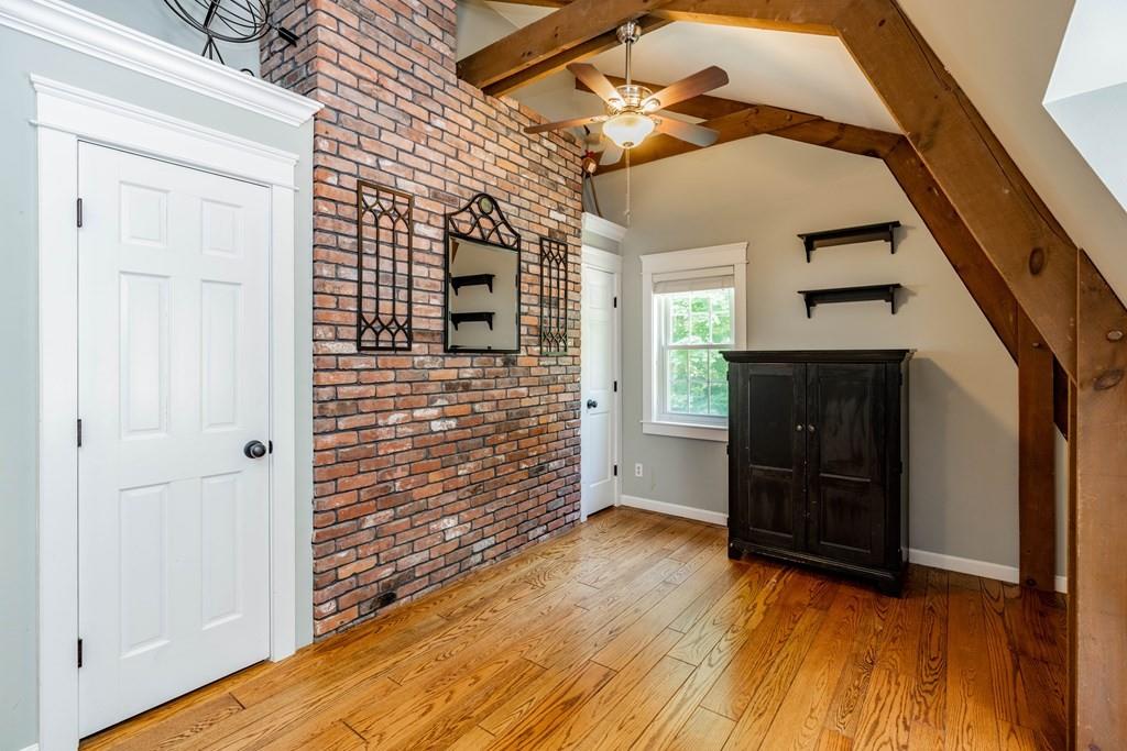 321 Russellville Road Westfield, MA 01085 - Photo 25 of 41