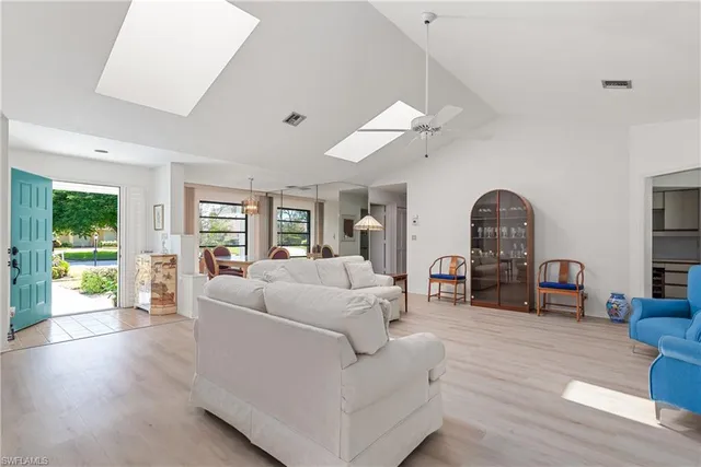 $649,000 | 2287 Queens Way, Naples, FL 34112