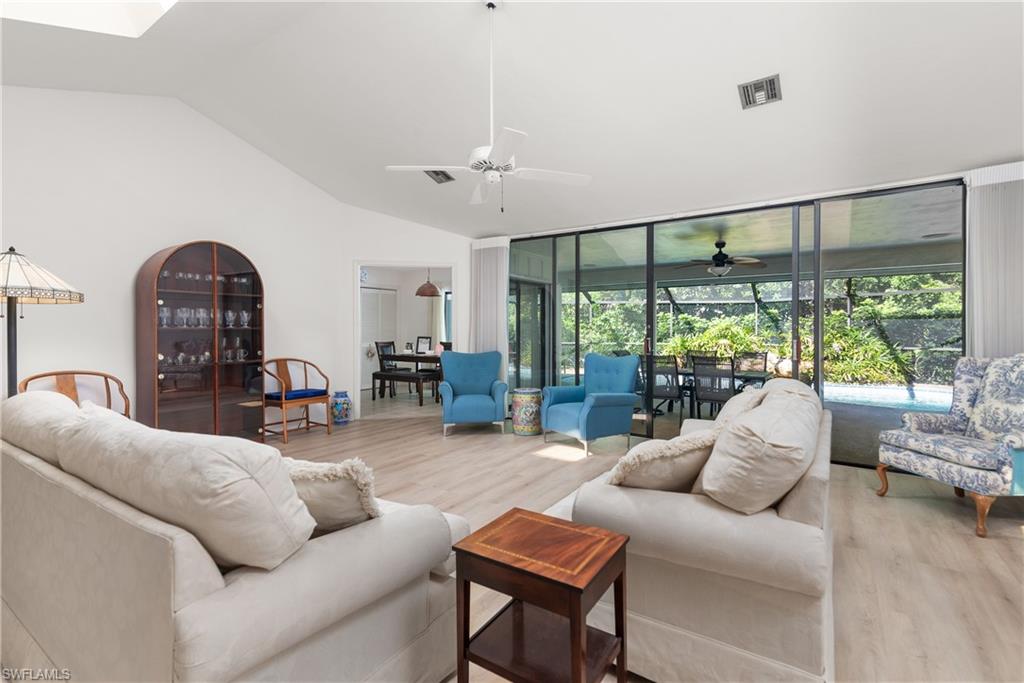 2287 Queens Way Naples, FL 34112 - Photo 10 of 21