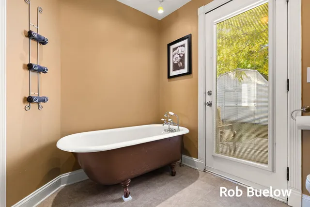 $399,900 | 17321 Coles Park Road, Spring Lake, MI 49456