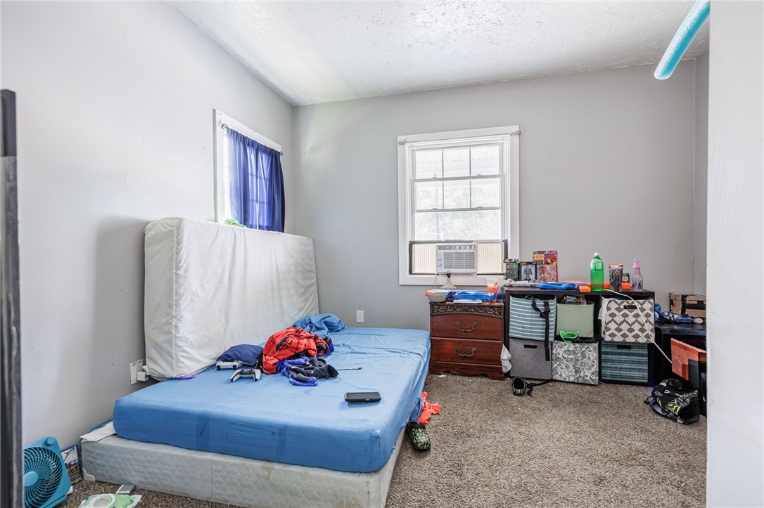 140 Weld Street Rochester, NY 14605 - Photo 14 of 39