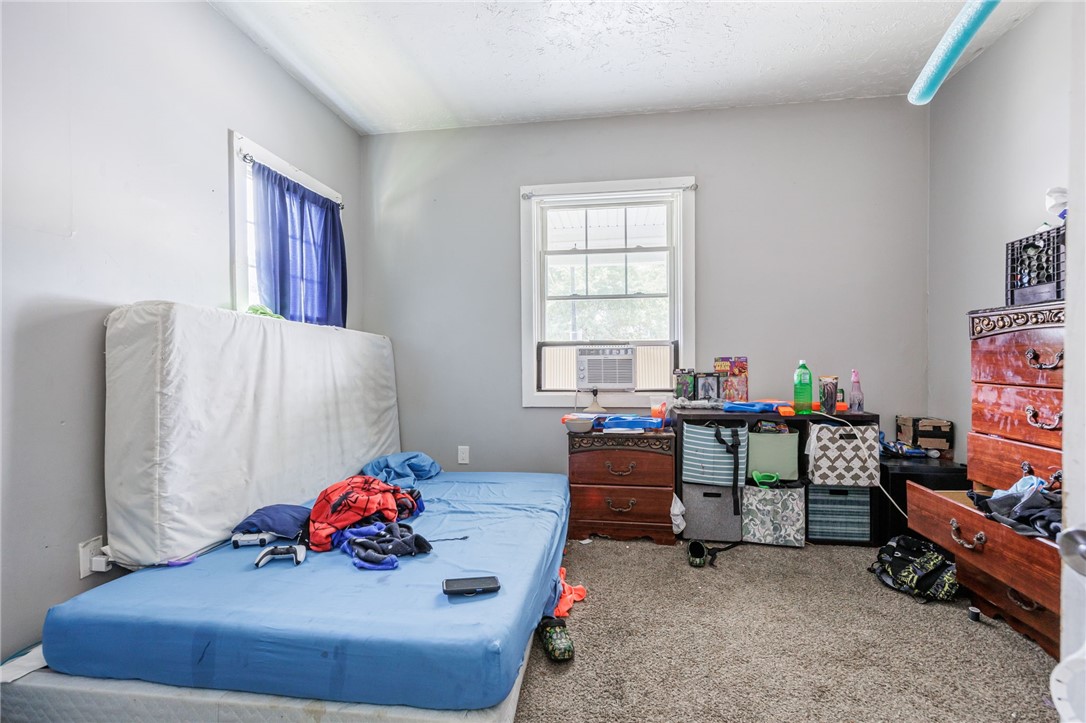 140 Weld Street Rochester, NY 14605 - Photo 15 of 39