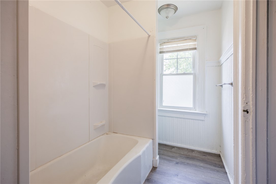 140 Weld Street Rochester, NY 14605 - Photo 33 of 39