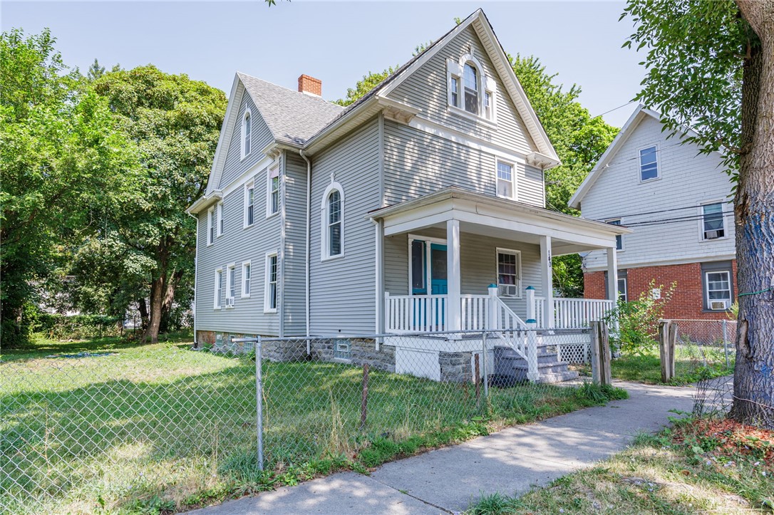 140 Weld Street Rochester, NY 14605 - Photo 8 of 39