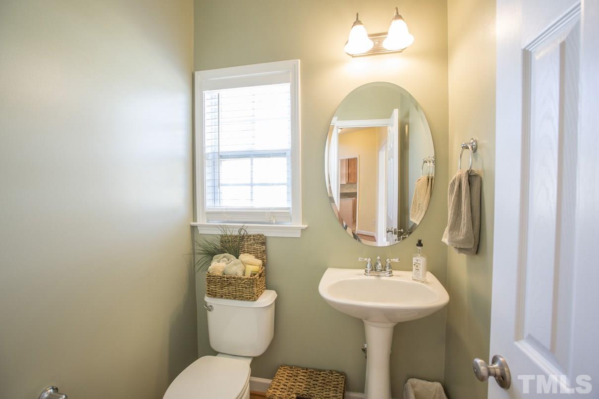 110 Sugarloaf Way Raleigh, NC 27603 - Photo 11 of 25 Gallery Image 11