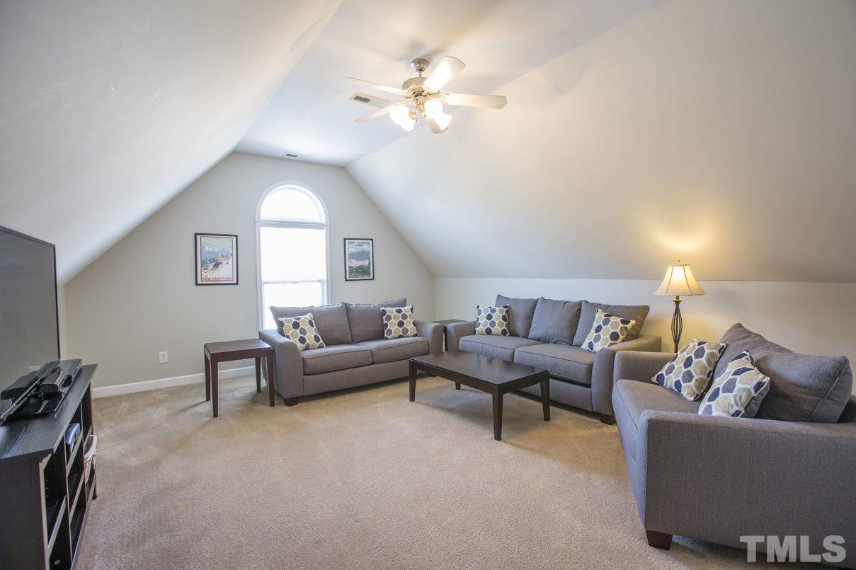 110 Sugarloaf Way Raleigh, NC 27603 - Photo 13 of 25 Gallery Image 13