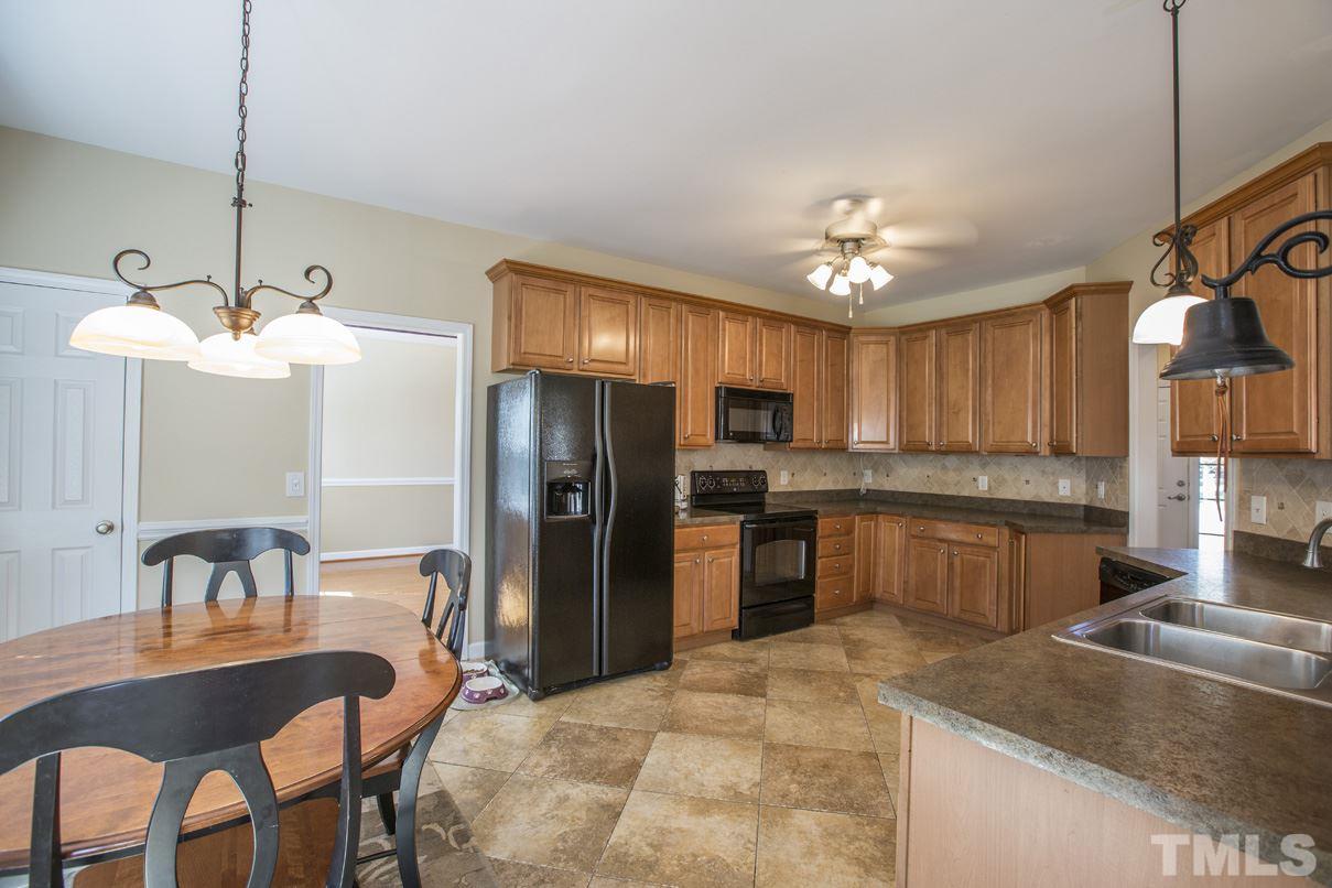 110 Sugarloaf Way Raleigh, NC 27603 - Photo 8 of 25 Gallery Image 8