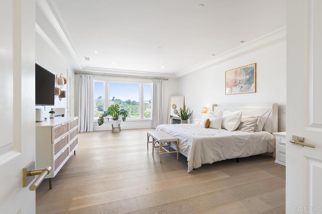 8 Corte Vizcaya San Clemente, CA 92673 - Photo 28 of 62 a living room with a bed furniture and a flat screen tv