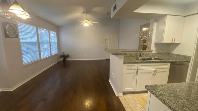 $1,630 | 1027 South Hiawassee Road, Unit 2321, Orlando, FL 32835