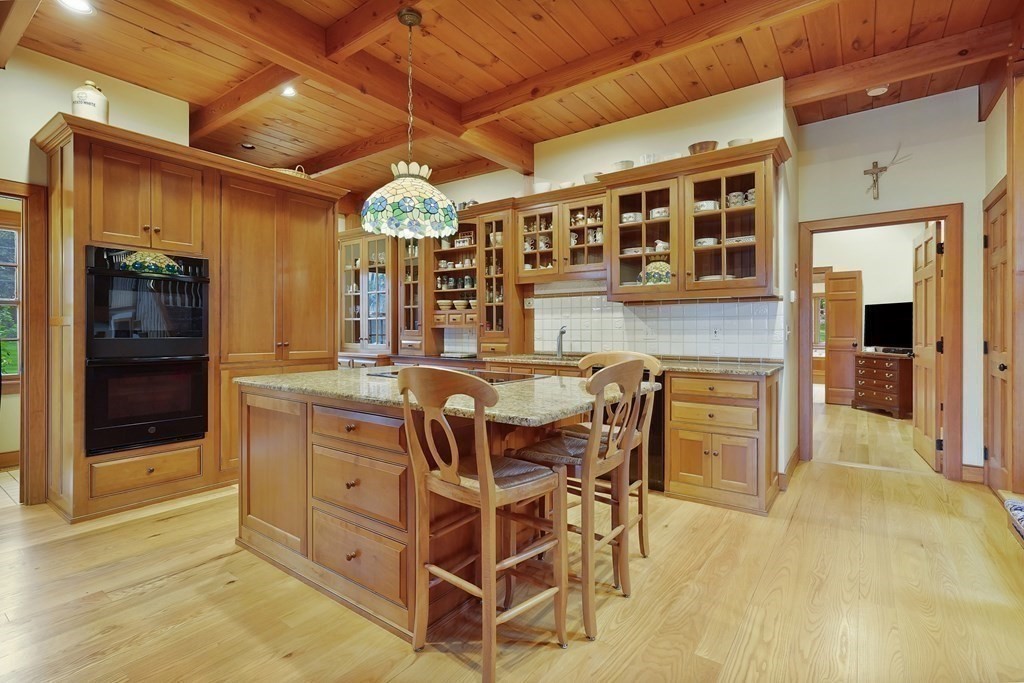 406 North Road Hampden, MA 01036 - Photo 8 of 42 Gallery Image 8