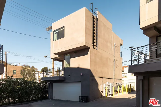 $940,000 | 2176 Clifford Street, Los Angeles, CA 90026