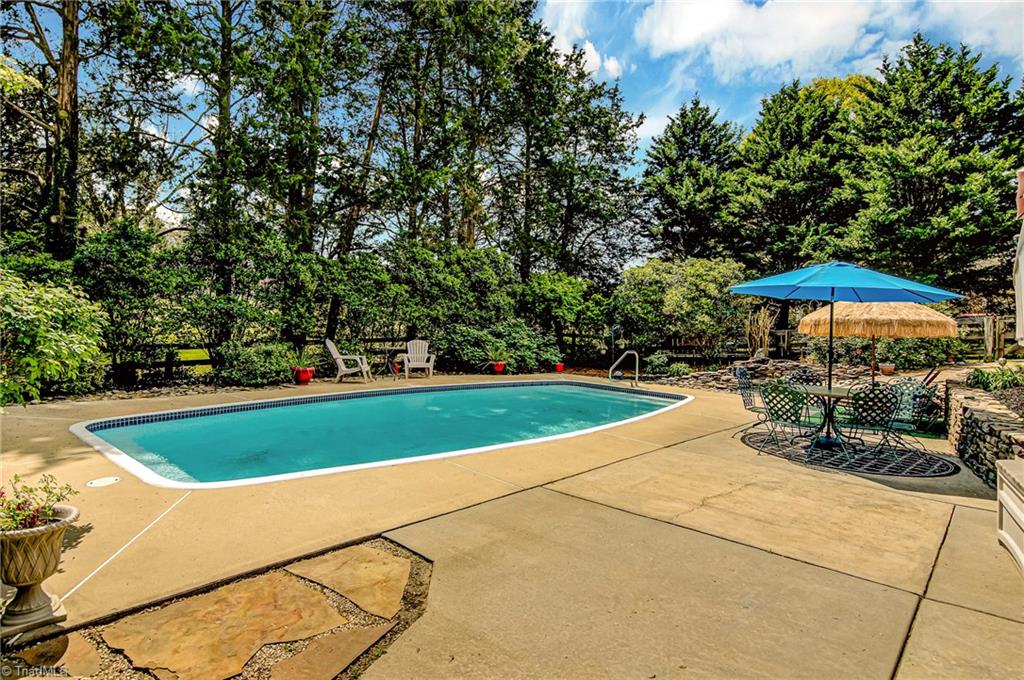 1132 Skeet Club Road High Point, NC 27265 - Photo 2 of 30 Gallery Image 2