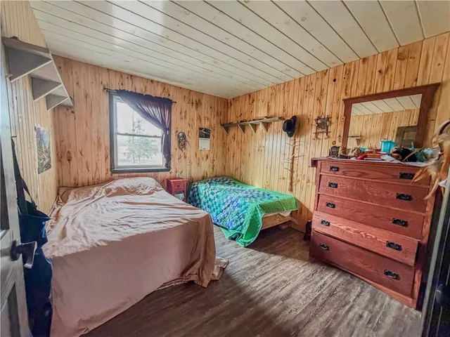 $525,000 | 1106 Southwest County Road, Holden, MO 64040