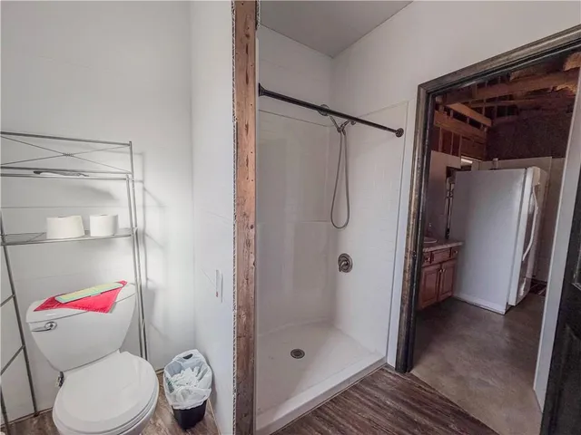 $525,000 | 1106 Southwest County Road, Holden, MO 64040