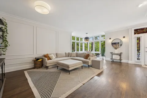 $999,000 | 2753 North Hermitage Avenue, Chicago, IL 60614