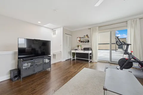 $999,000 | 2753 North Hermitage Avenue, Chicago, IL 60614