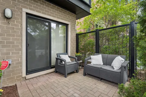 $999,000 | 2753 North Hermitage Avenue, Chicago, IL 60614