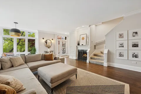 $999,000 | 2753 North Hermitage Avenue, Chicago, IL 60614