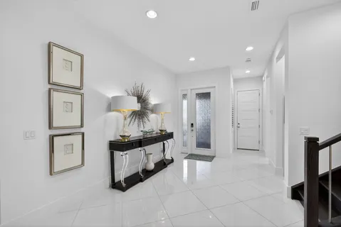 a view of entryway and hall