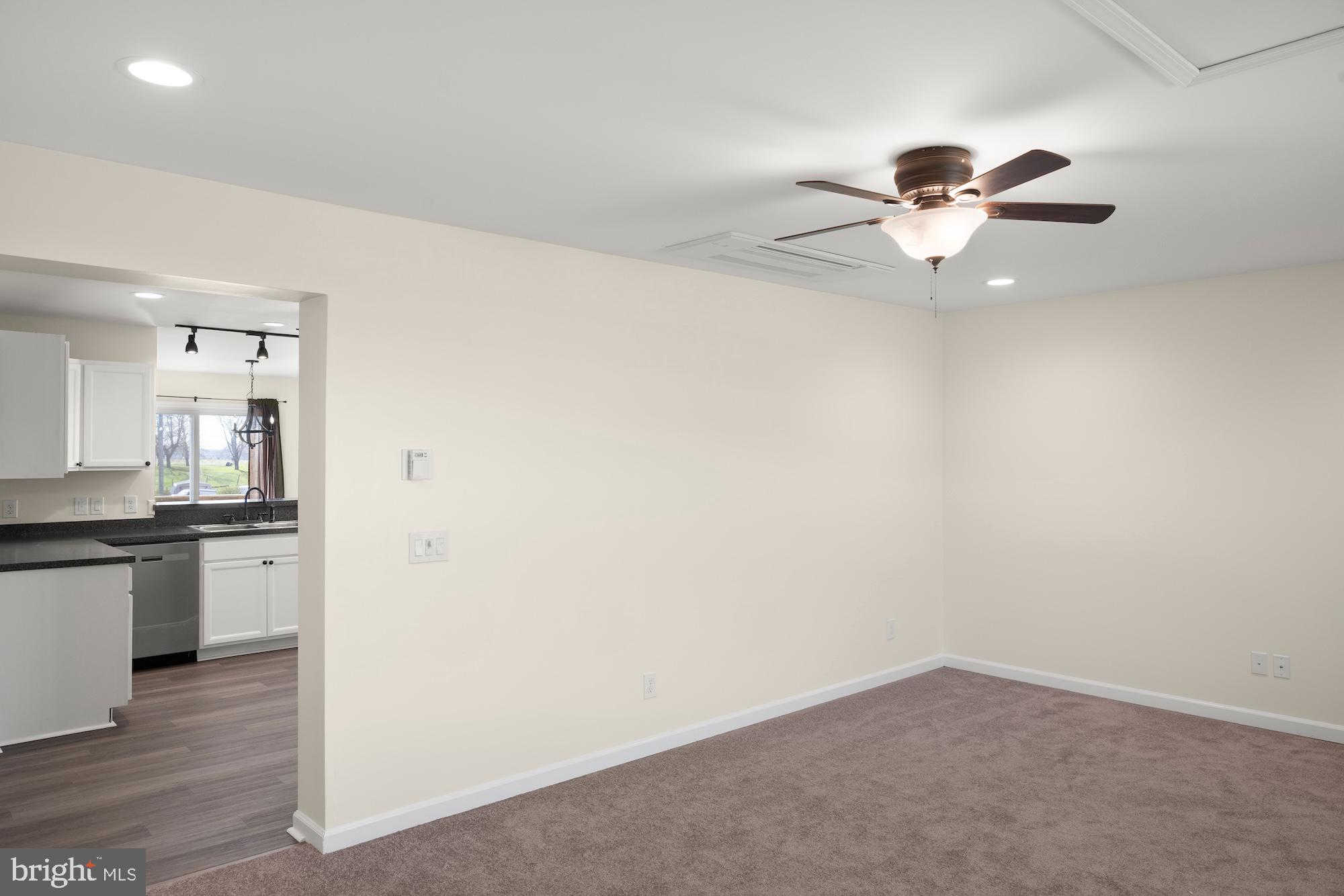 599 Hilltown Road Gettysburg, PA 17325 - Photo 20 of 49 Gallery Image 20