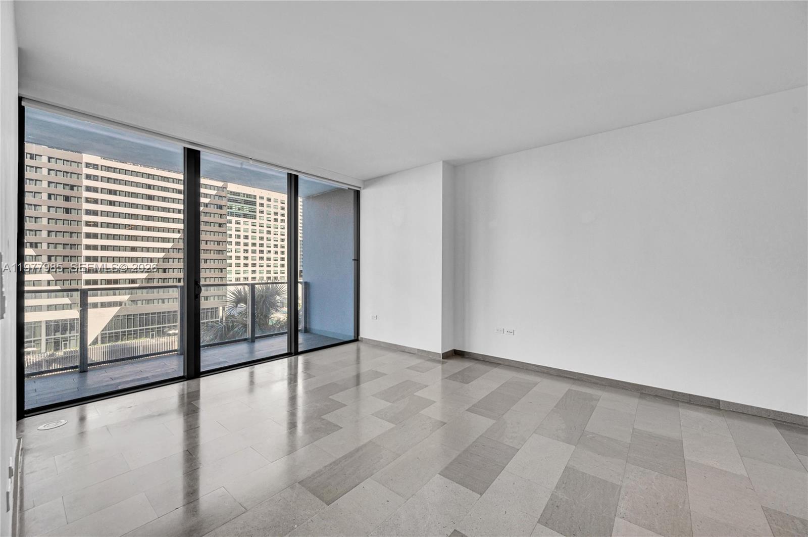 88 Southwest 7th Street, Unit 806 Miami, FL 33130 - Photo 17 of 57