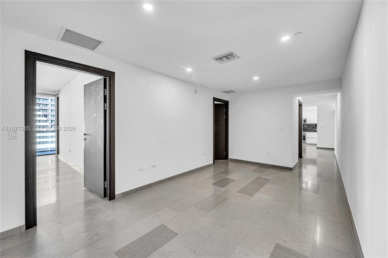 88 Southwest 7th Street, Unit 806 Miami, FL 33130 - Photo 28 of 57 ai staged