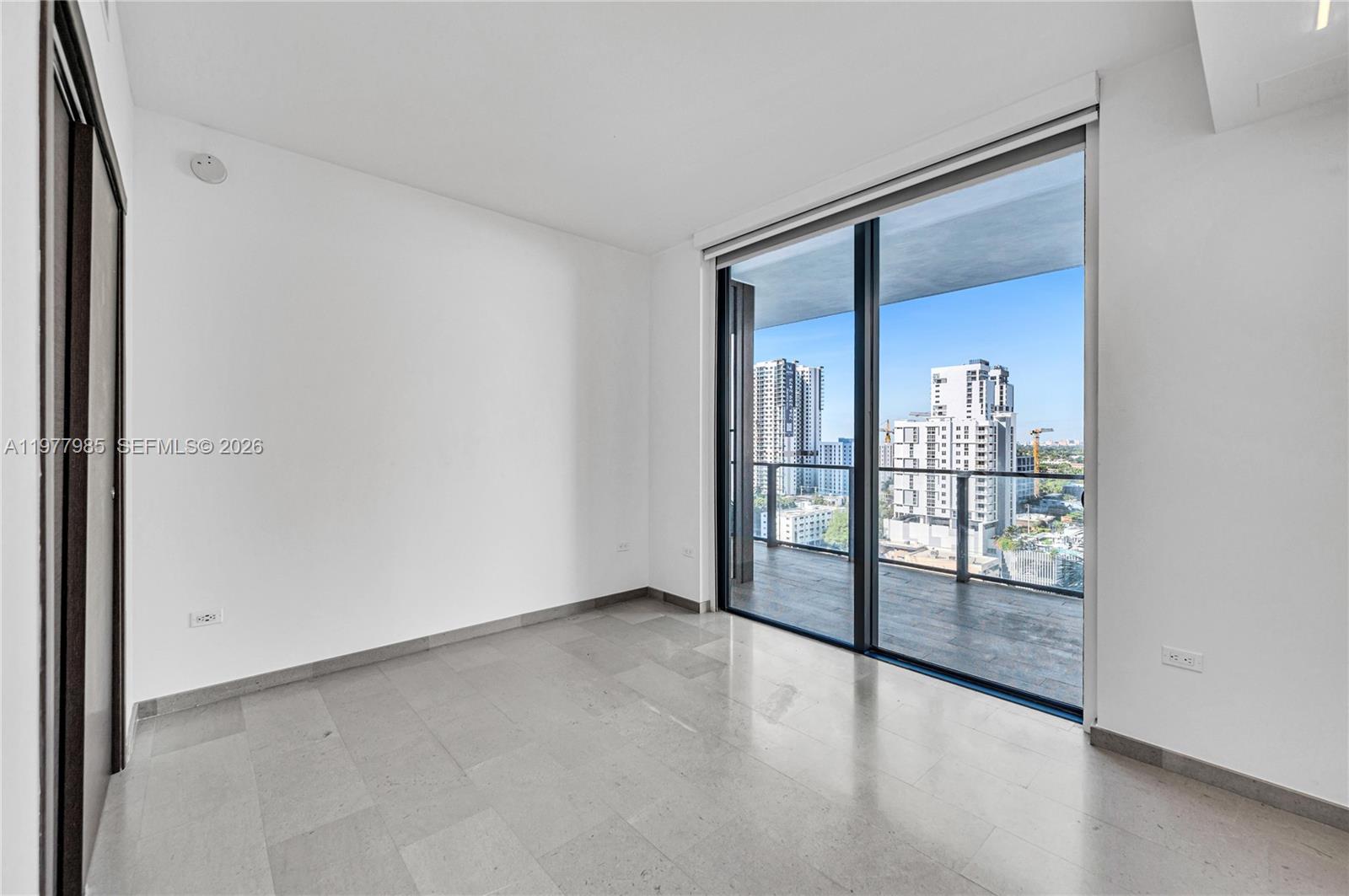 88 Southwest 7th Street, Unit 806 Miami, FL 33130 - Photo 42 of 57