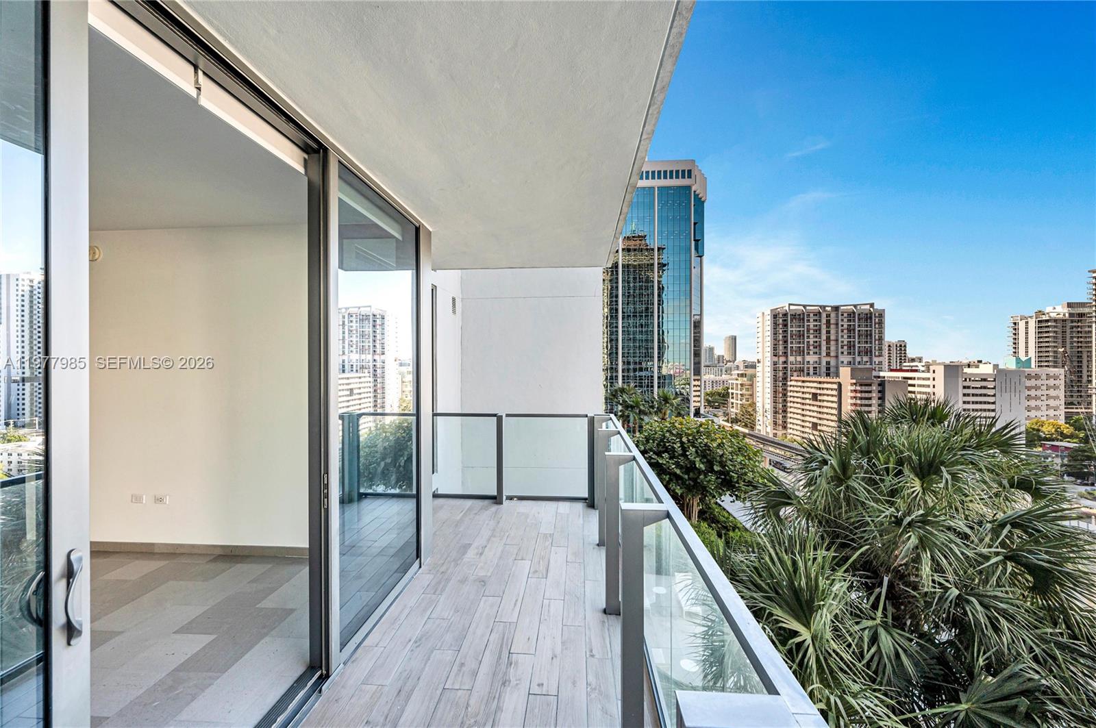 88 Southwest 7th Street, Unit 806 Miami, FL 33130 - Photo 10 of 57