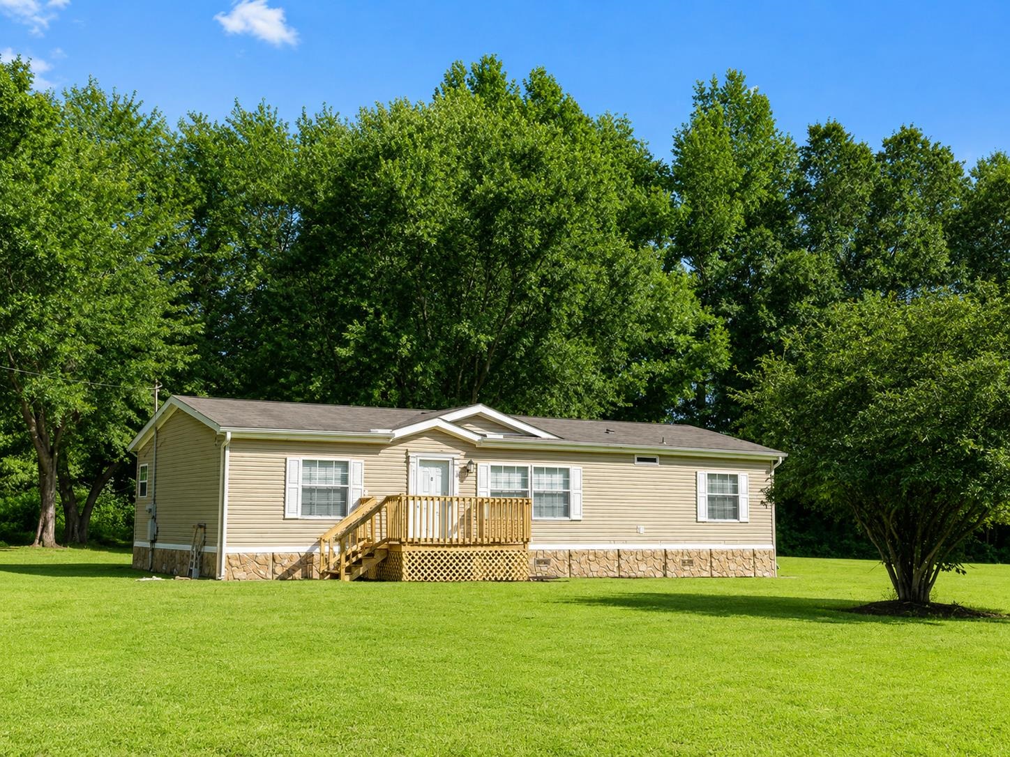 476 Pickens Store Road Mason, TN 38049 - Photo 2 of 18 a view of a house with a yard