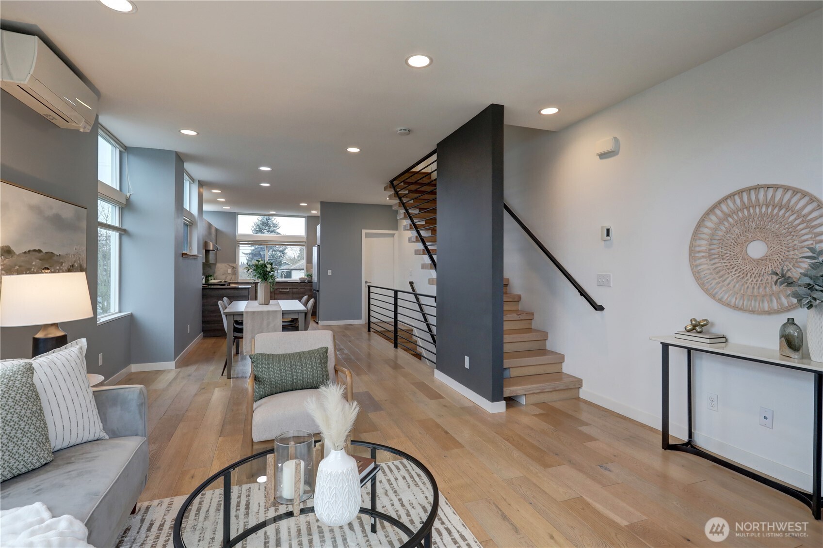 3931 California Avenue Southwest Seattle, WA 98116 - Photo 15 of 24