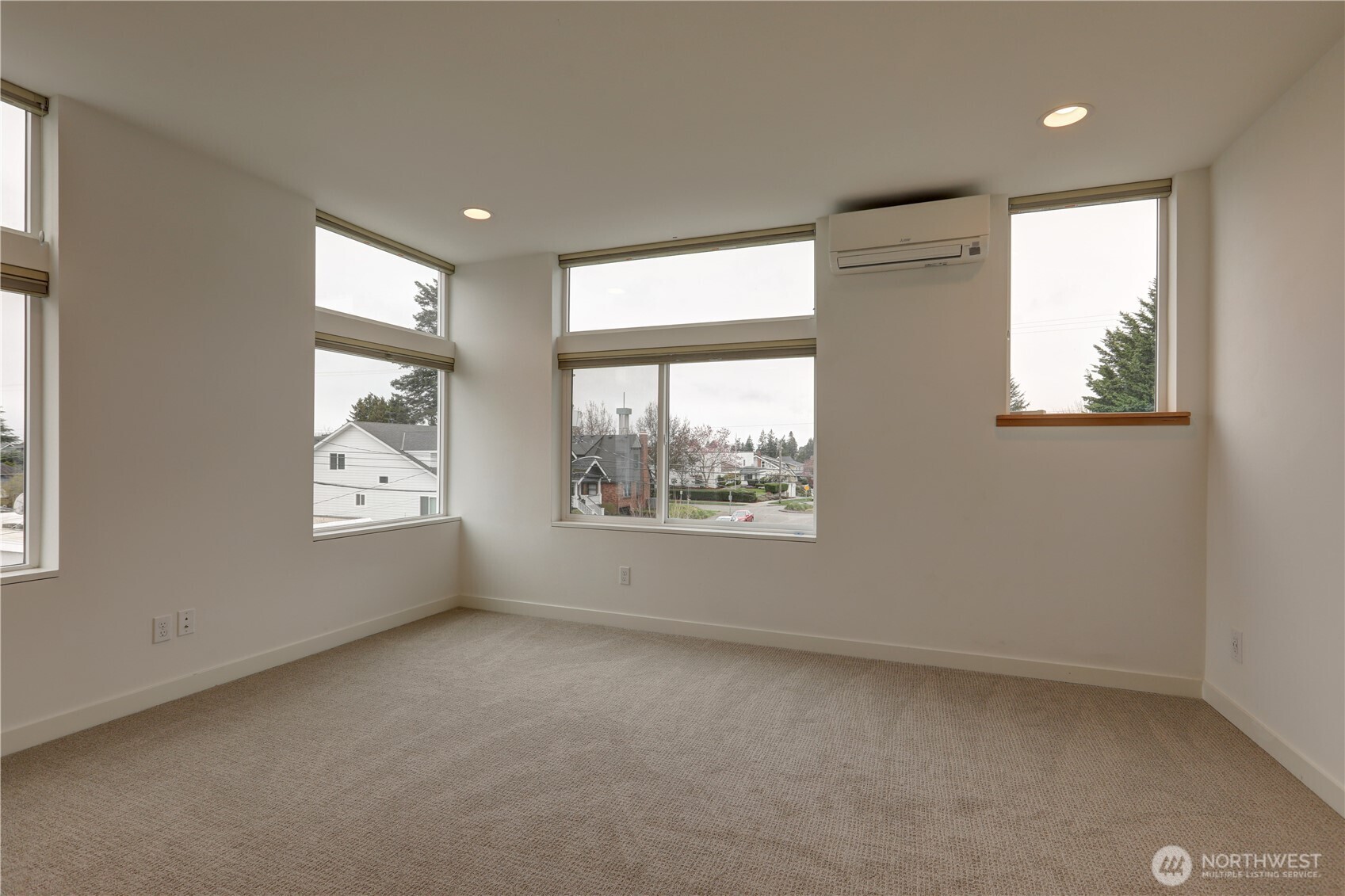 3931 California Avenue Southwest Seattle, WA 98116 - Photo 16 of 24